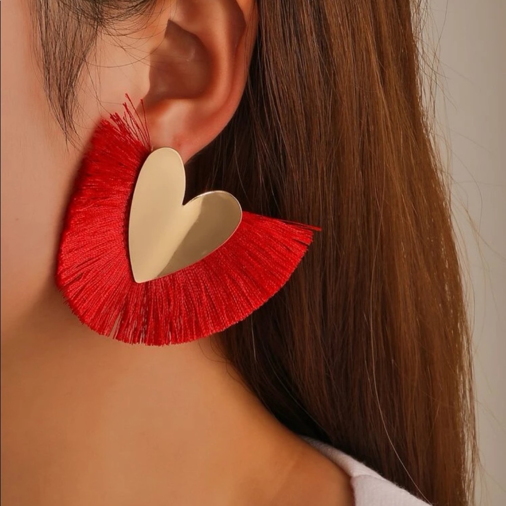 7/$35♥️Luxe Golden Fringed Hearts | Red Fringe Tassel Dramatic Bold Statement ♥️ - Picture 3 of 12